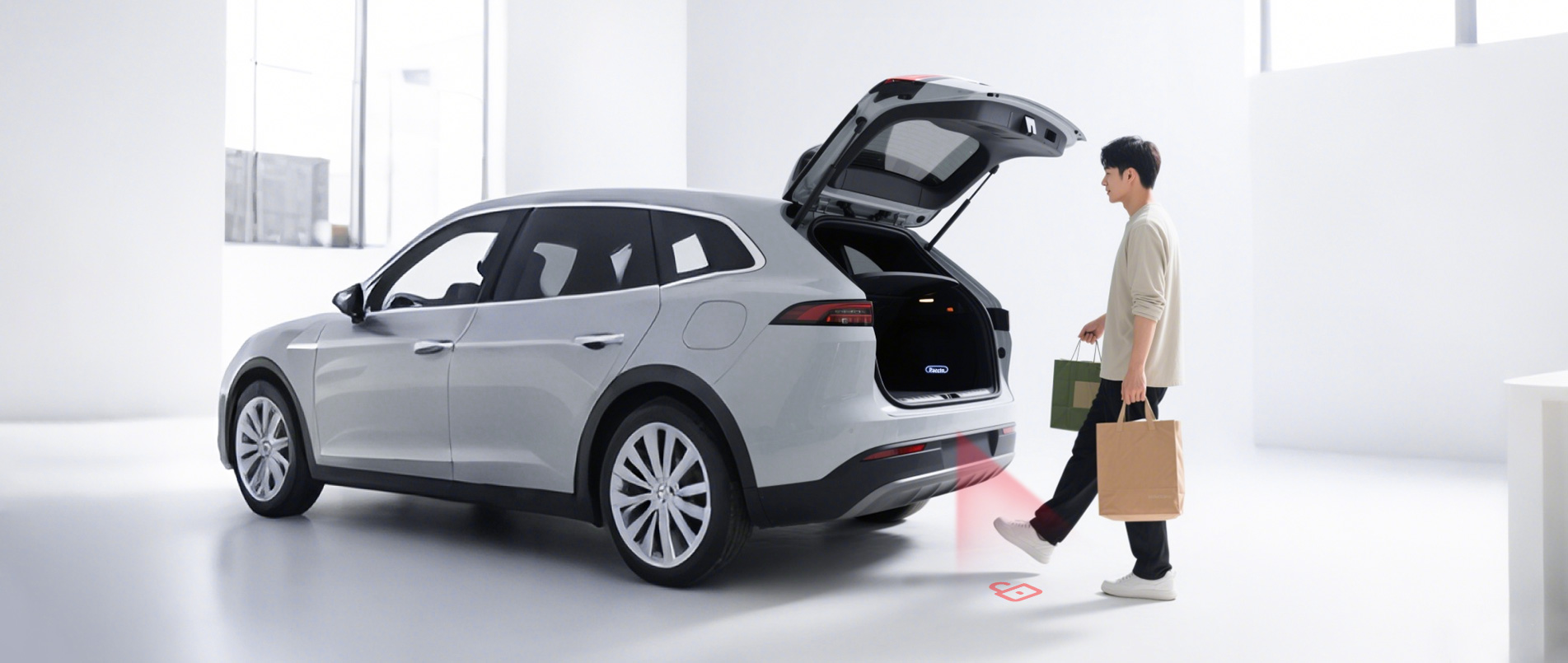 2025上海车展 | j9官网重磅发布AR脚踢毫米波雷达，重新定义“无接触交互”尾门